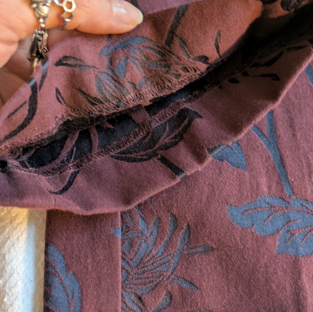Ann Taylor Burgundy Floral Slacks Sz 4 - Picture 6 of 13